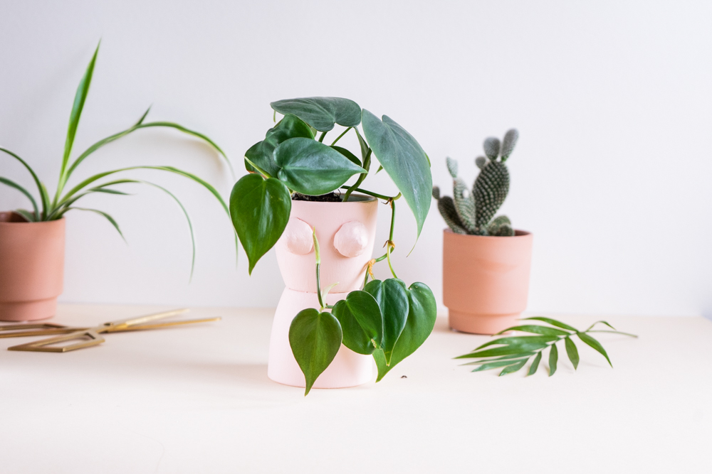 Pflanzen Deko selber machen schereleimpapier DIY und Upcycling Blog aus Berlin - kreative Tutorials für DIY Geschenke, DIY Möbel und DIY Deko zum Basteln