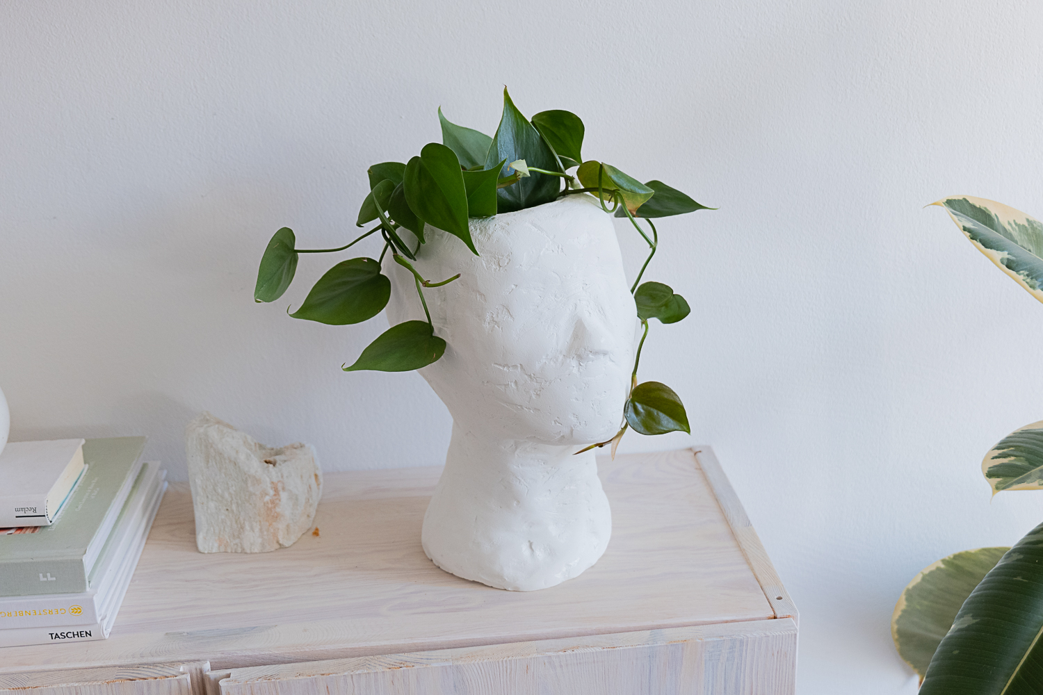 Blumentopf Kopf selber machen - ein easy DIY mit Styropor & Mrtel -